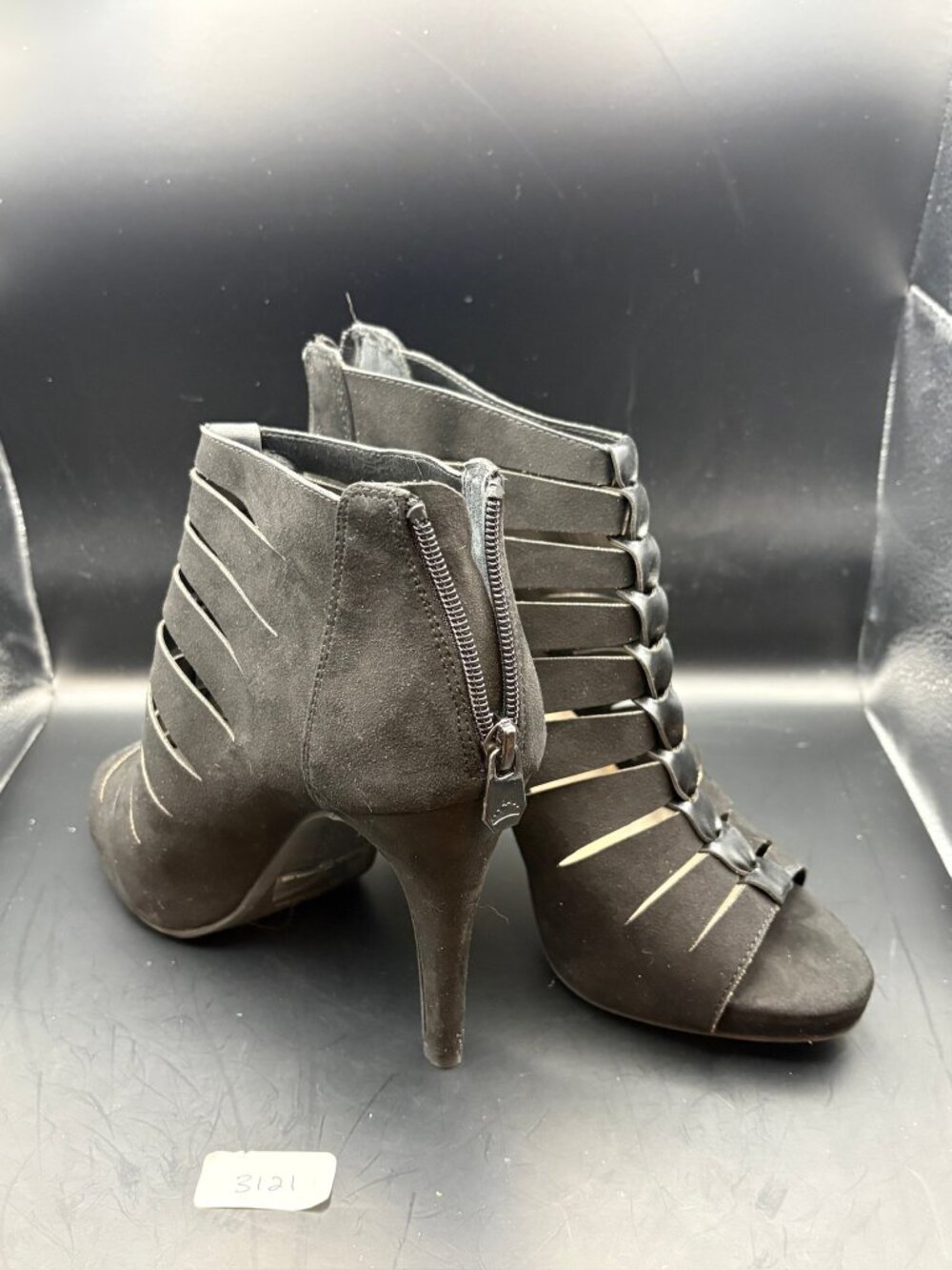 Fergalicious cage style open toe style platform heels with back zip NIB/NWT - 9